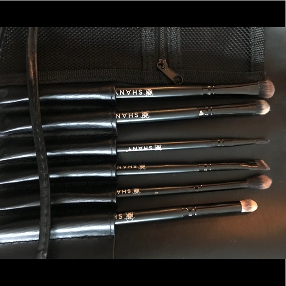 Shany Brush Collection - Picture 3 of 7